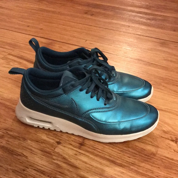 Nike Shoes - Nike Air Max Thea Sneakers